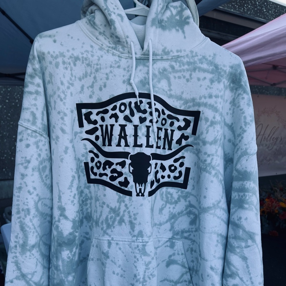 BRAND NEW! Hoodie
